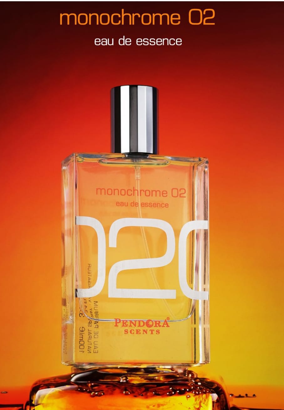 monochrom 02 من باريس كورنر